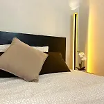 Leo Obchodna - Delux Apartman Pozsony