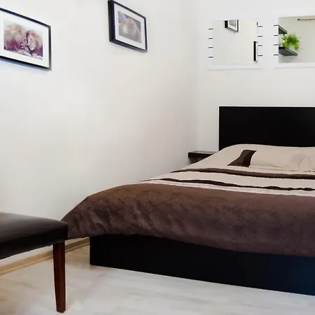 Leo Obchodna - Delux * Bratislava