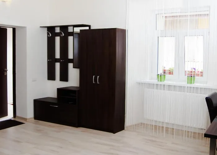 Leo Obchodna - Delux *