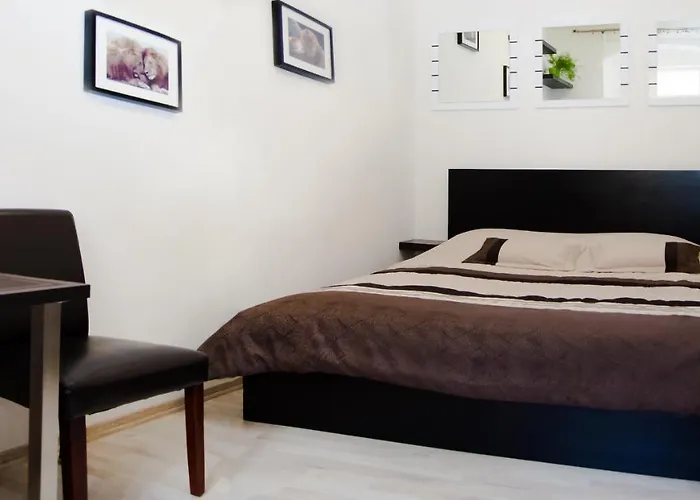 Leo Obchodna - Delux * ブラチスラヴァ