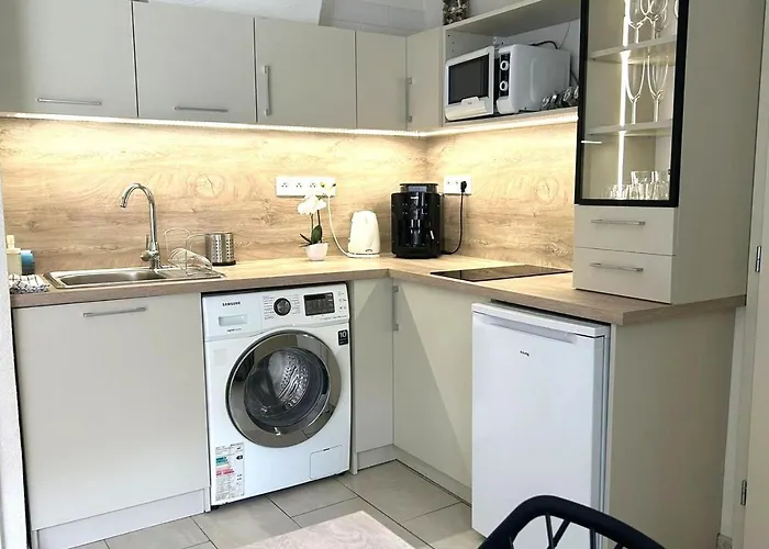 Leo Obchodna - Delux ブラチスラヴァ