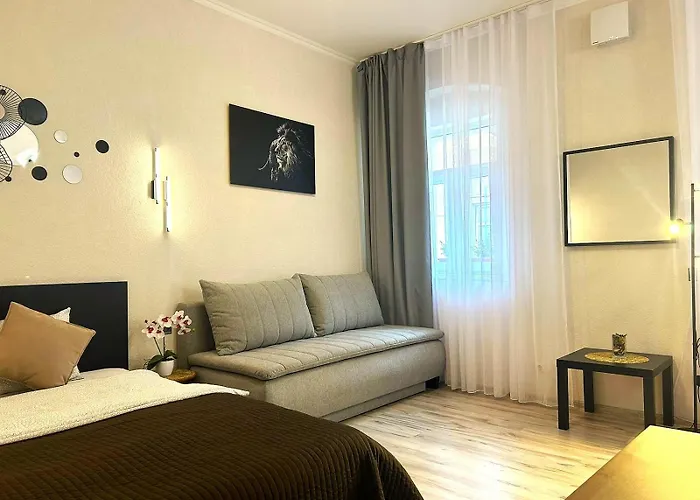 Leo Obchodna - Delux Apartmán