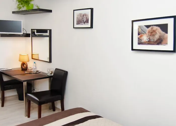 Leo Obchodna - Delux