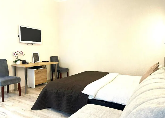 Leo Obchodna - Delux